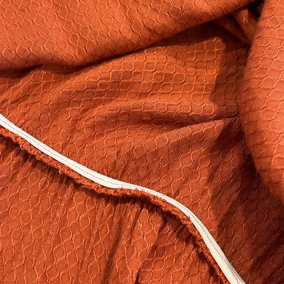 Roxy rust color deep V cropped top - Picture 11 of 13